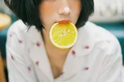 互相出轨各玩各的！结婚32年后蒋雯丽夫妇隐居国外活成了这样
